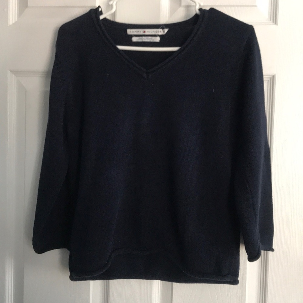 Tommy Hilfiger sweater size medium